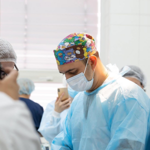 Пластический хирург Вардан Аршакян