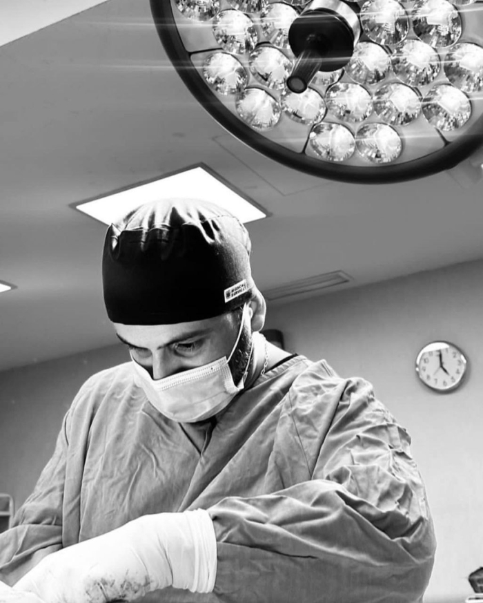 Пластический хирург Карен Пайтян