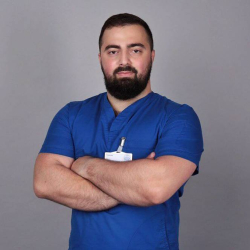 Гукас Миракян замена имплантов