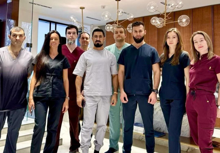 Пластический хирург Вардан Хачатрян провёл мастер-класс по грудным имплантам Motiva